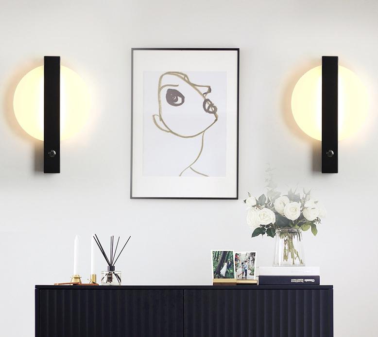 LYS Minimalistisk LED vegglampe – opp/ned lys