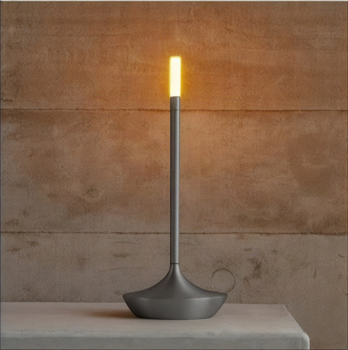 Candle-bordlampe i aluminium 2700K oppladbar