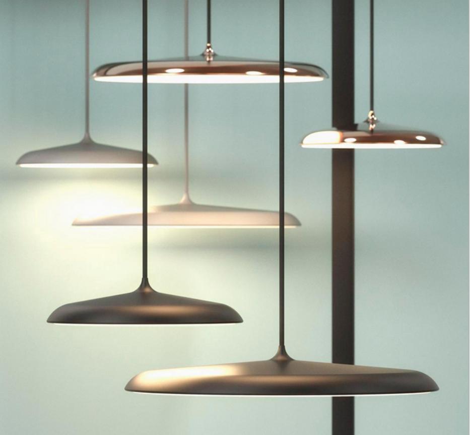 LYS Skivependel – flat LED i metall