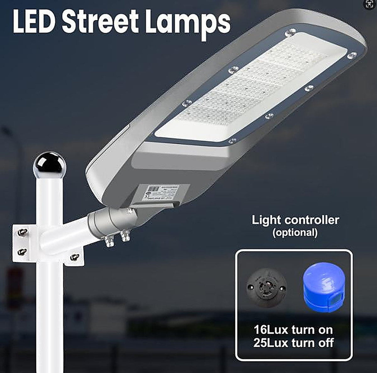 LED gatelys med Osram driver, IP65 og NEMA-sokkel