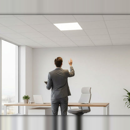 Lysverden 60x60 cm LED-panelarmatur, UGR<19, 25W justerbar, 4000K nøytralhvitt, for kontor og klasserom.