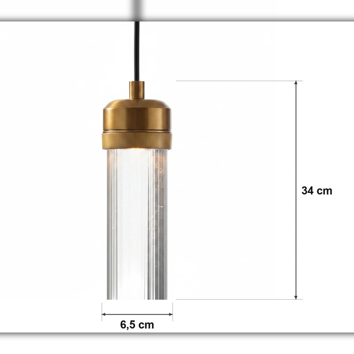 LED pendellampe – slankt akrylrør – målskisse Ø 6,5 cm × H 34 cm