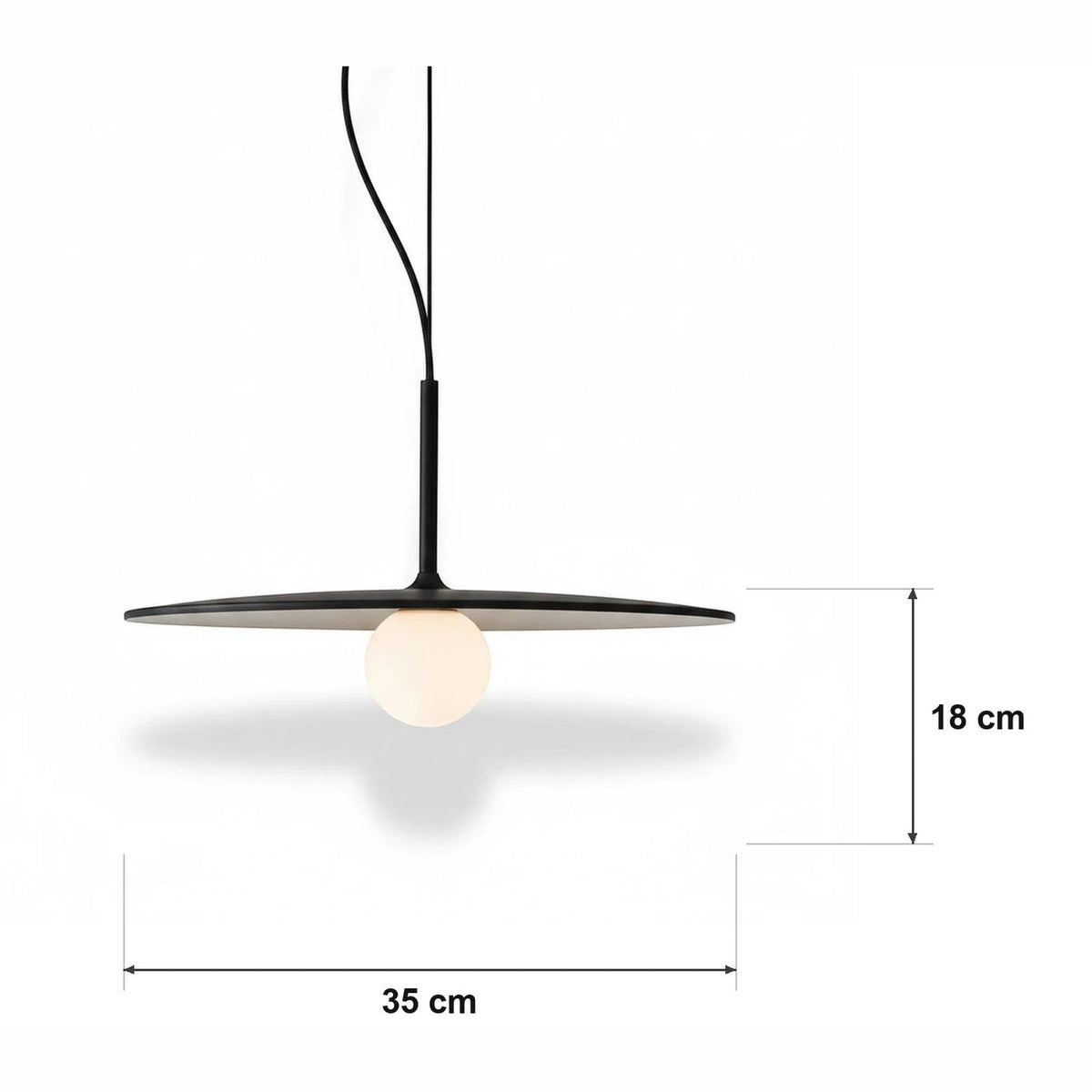 Skiveformet pendellampe – skjerm med opalkule – målskisse Ø 35 cm × H 18 cm