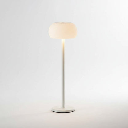 Lysverden Bell table lamp in white aluminum and PMMA with touch control, dimmable, IP54 waterproof, 3600mAh battery.