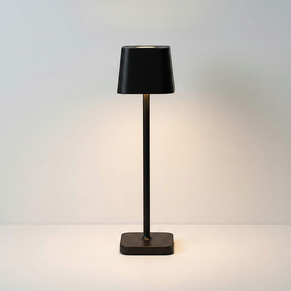 Lysverden cordless black aluminum restaurant table lamp with square base and shade, touch control, 3000K warm light.