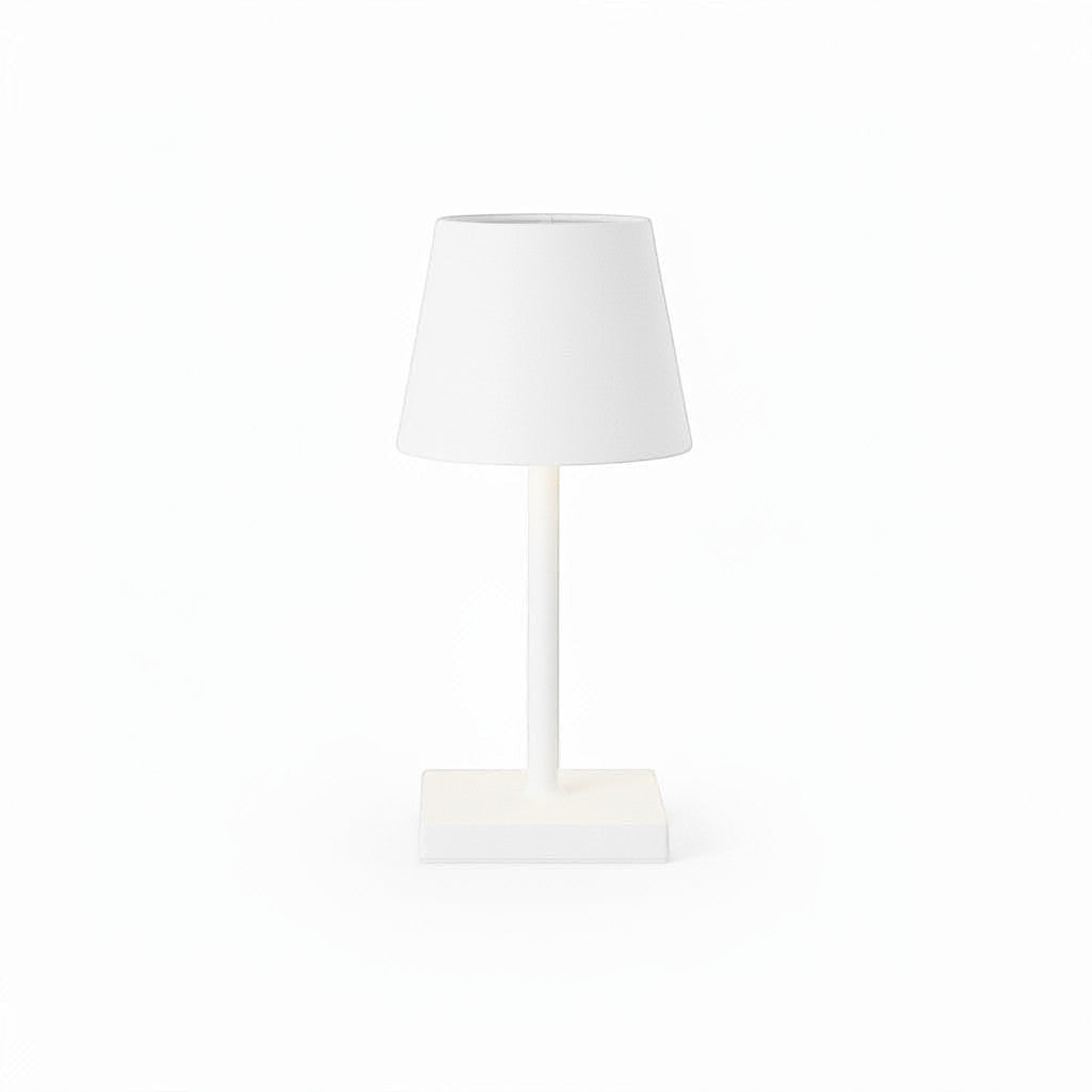 Lysverden compact Italian restaurant lamp with black shade, aluminum base, touch control, and 3000K warm light.