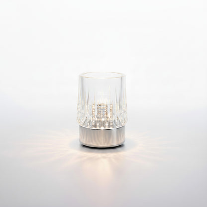 Lysverden Krystall touch-bordlampe with faceted crystal shade and copper base, 3 brightness levels, wireless.