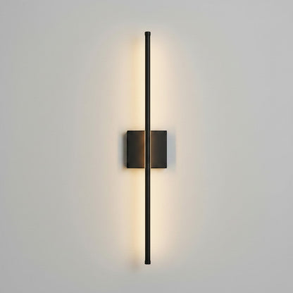 Lysverden 72cm linear wall lamp in black aluminum with touch control and 3 light colors.