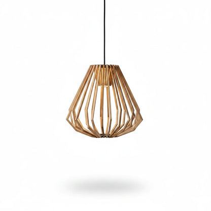 Lysverden LYS Trependel pendant lamp with geometric natural wood slats for a warm, Nordic-inspired interior.