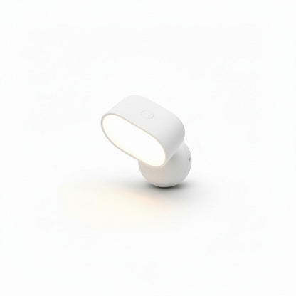 Lysverden white oval LED wall spot with 360° rotation, RGB color, and remote control. Dimmable with 3 color temperatures.