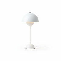 Lysverden red metal Flowerpot table lamp with E27 socket and double-mushroom design.