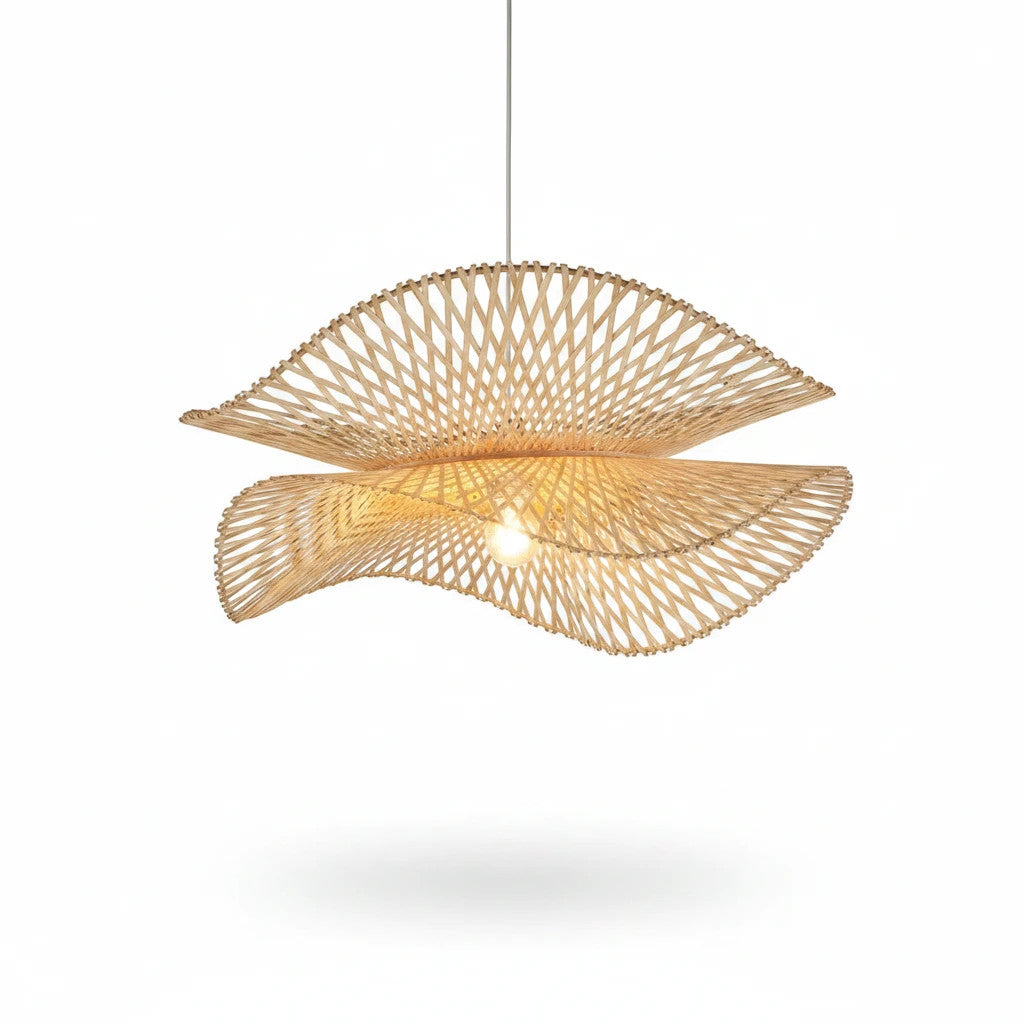 Lysverden Rottingpendel lotusformet pendellampe i flettet naturrotting med varmt, organisk japandi-design.