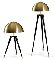Trebent lampe med messingkuppel – Lysverden