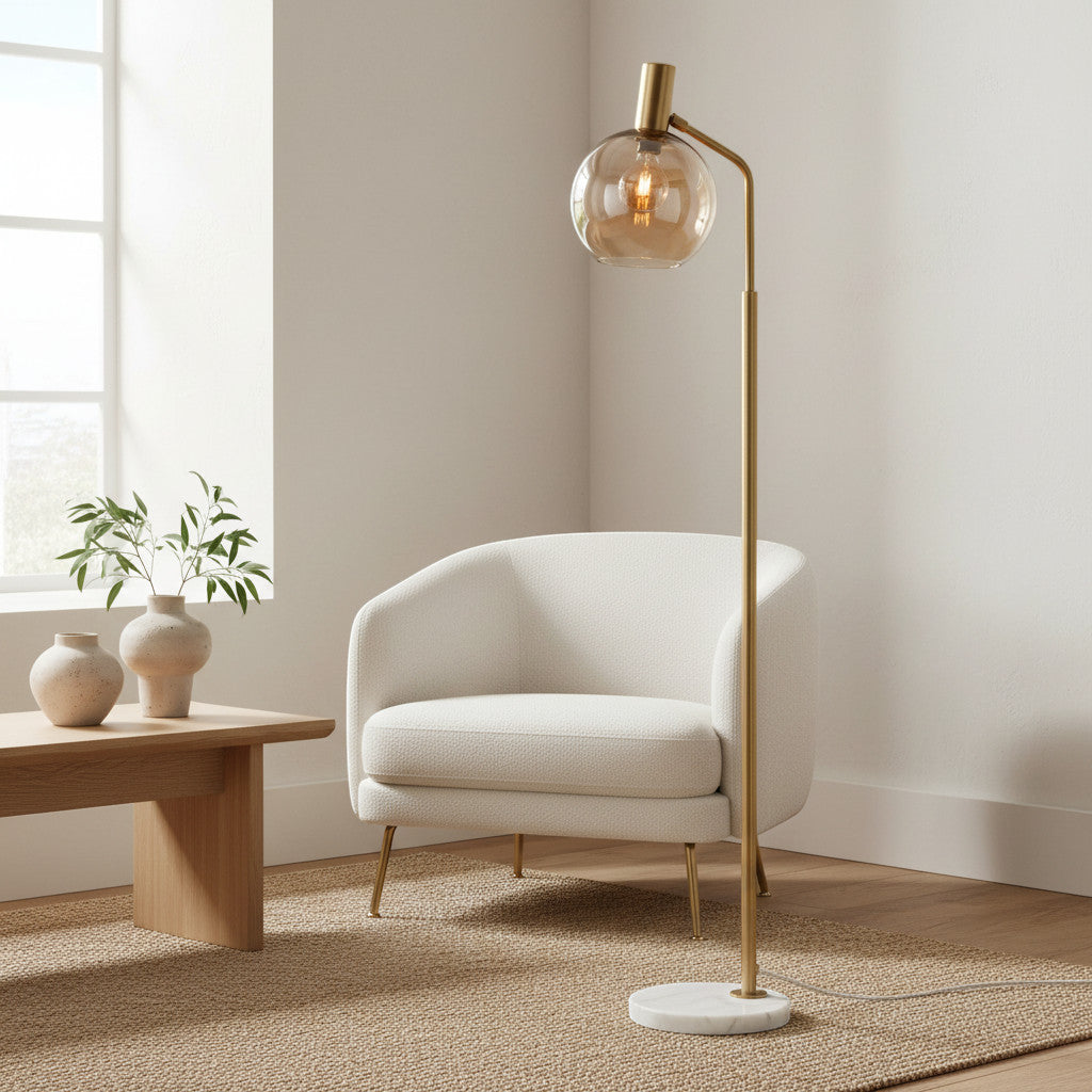 Gulvlampe i et skandinavisk hjem