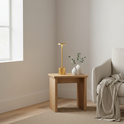 Bordlampe i et skandinavisk hjem